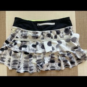Polka Dot Lululemon Skirt Size 4 with built in shorts.